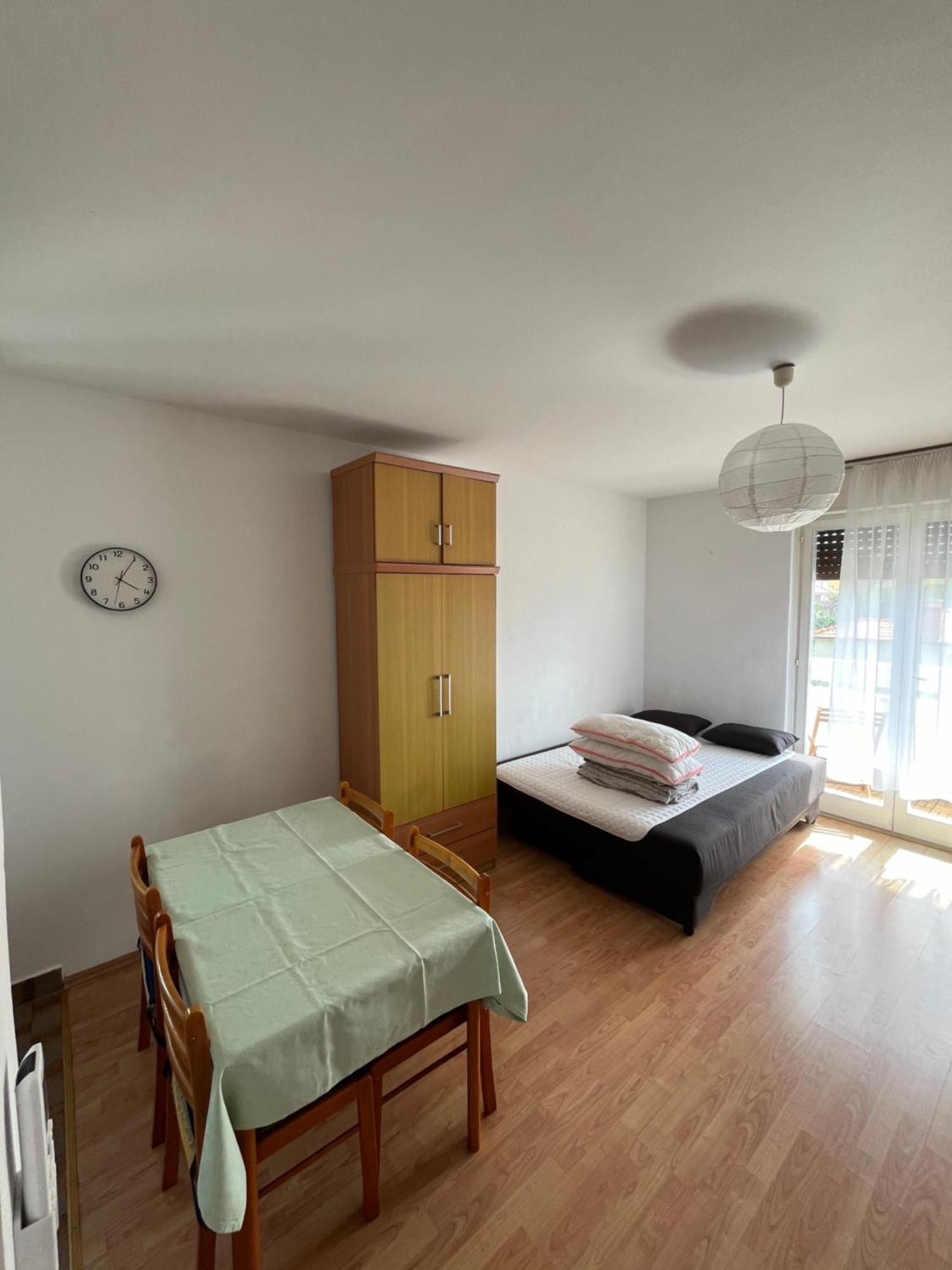 Apartman Niko Пула Экстерьер фото